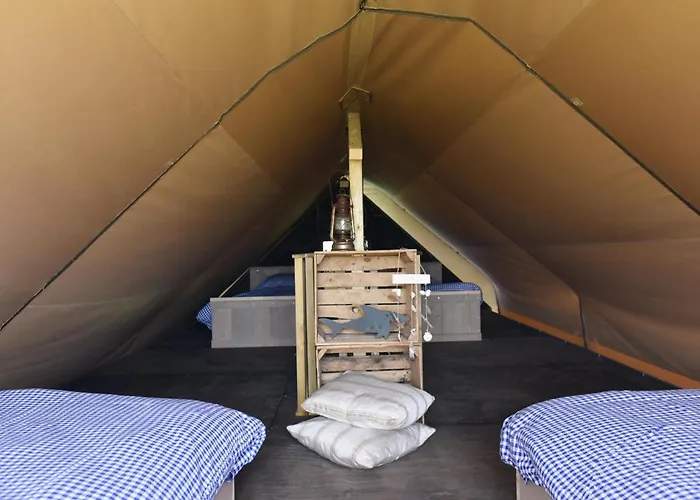 Near Dunes & Роскошный шатер